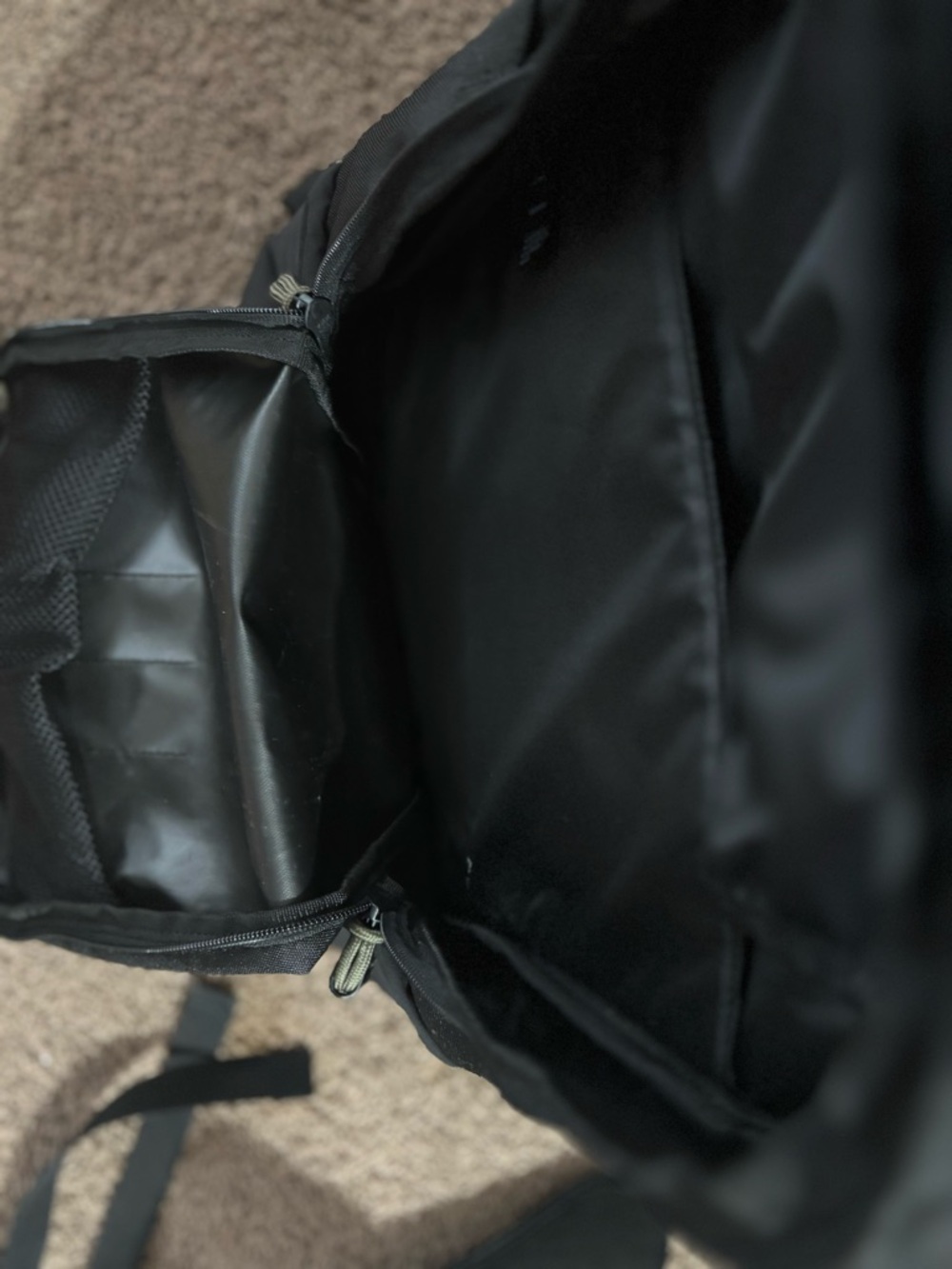 Black Men's Backpack - 511